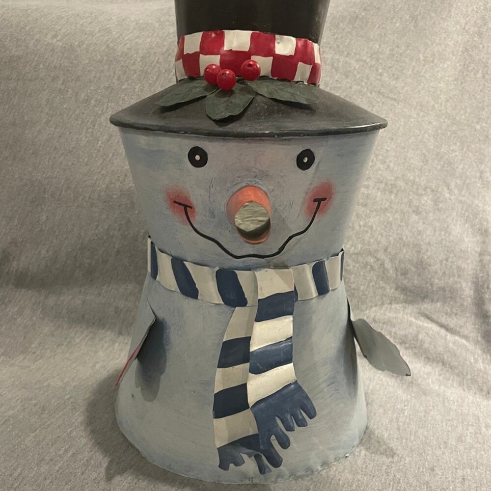 Snowman Tin Watering Can 10 1/2/"